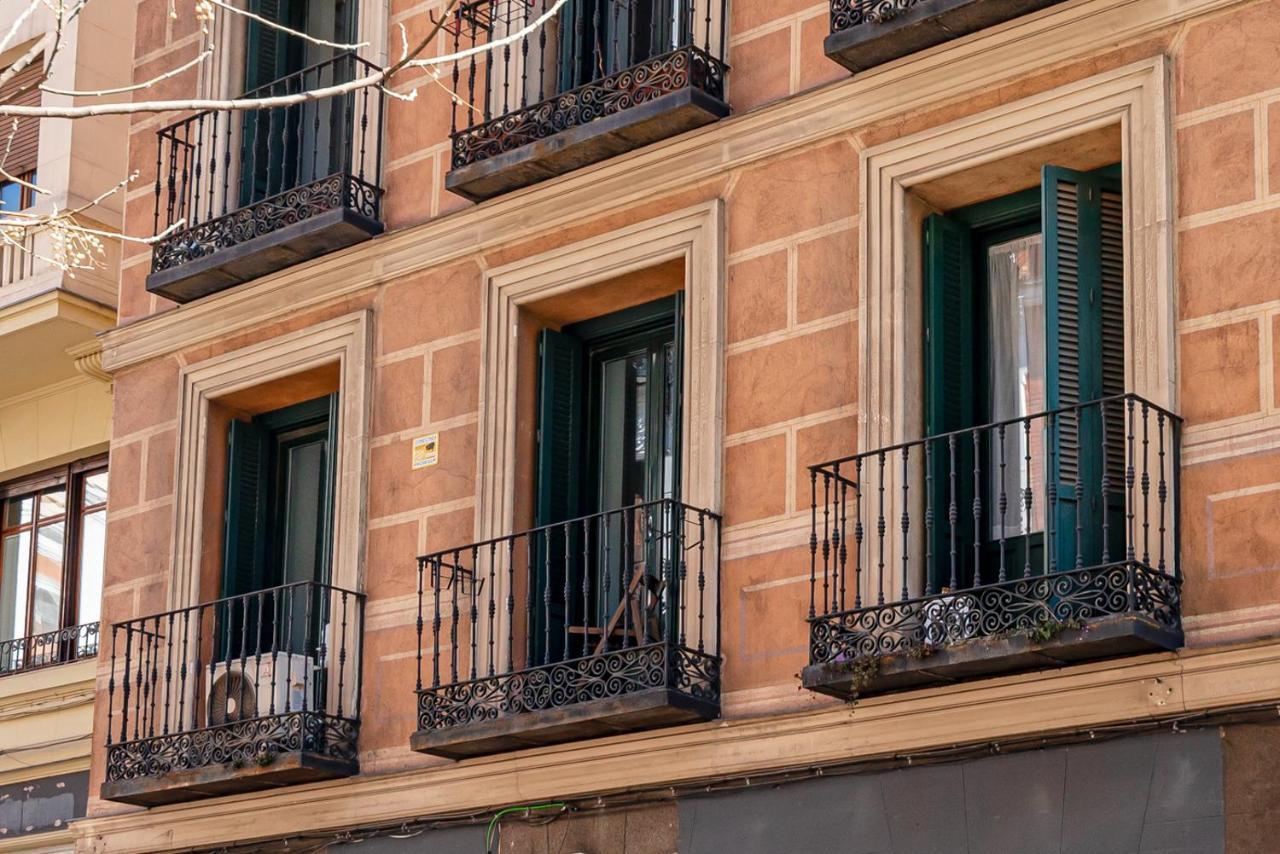 Centrico Plaza Espana - Gran Via مدريد المظهر الخارجي الصورة